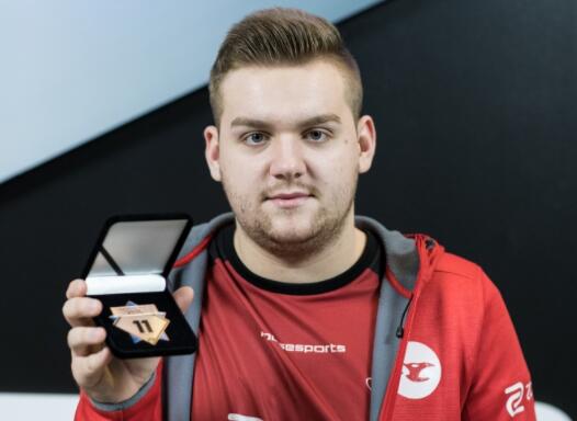 例做简要分 例做简要分